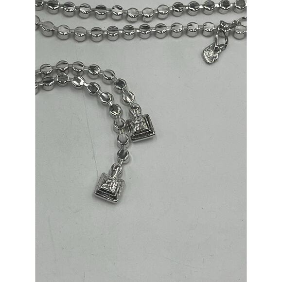 Authentic Swarovski Crystal Y
Necklace Silver Tone Drop Lariat Statement Jewelry - Picture 14 of 14